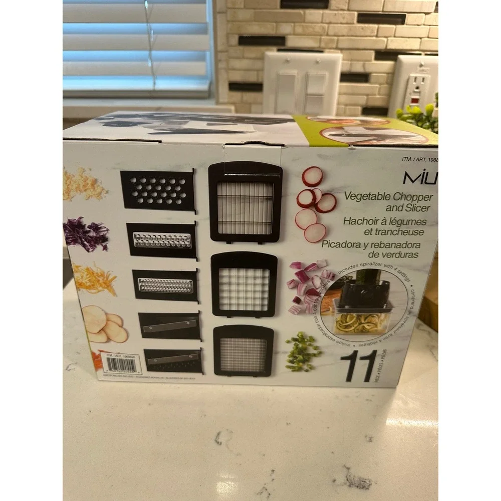 MIU White 11-Piece Vegetable Chopper Slicer Spiralizer‎ Set OS